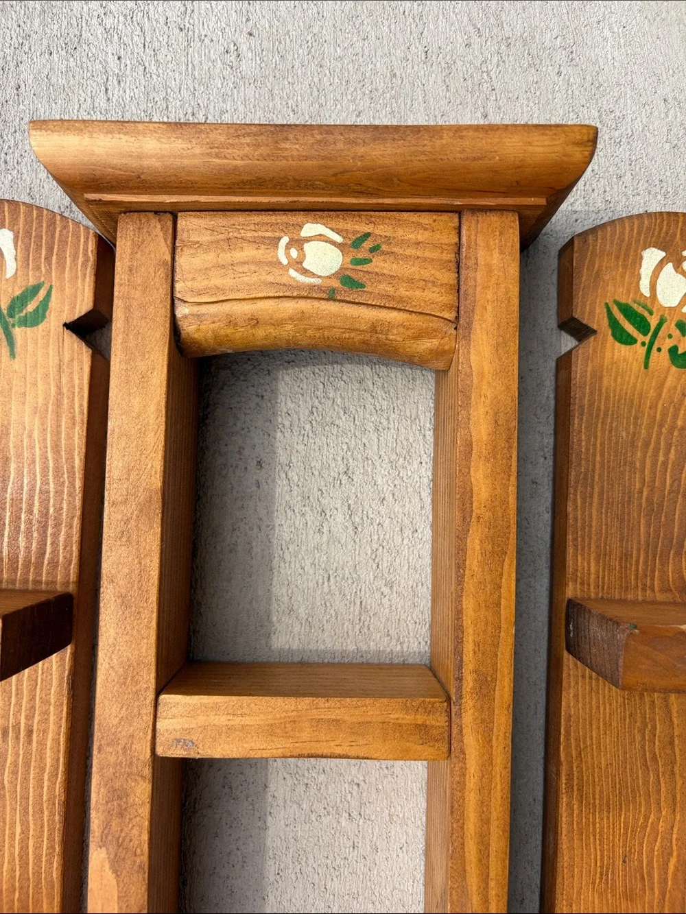 VTG Hand-Painted Wooden Wall Shelf Set (3-Piece) Cottagecore 18”